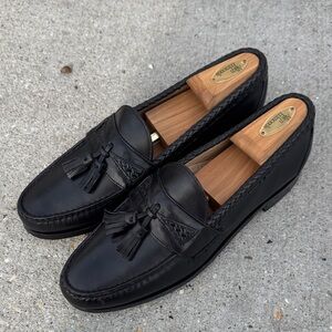 LIKE NEW Allen Edmonds Maxfield Black Tassel Slip-On Loafers